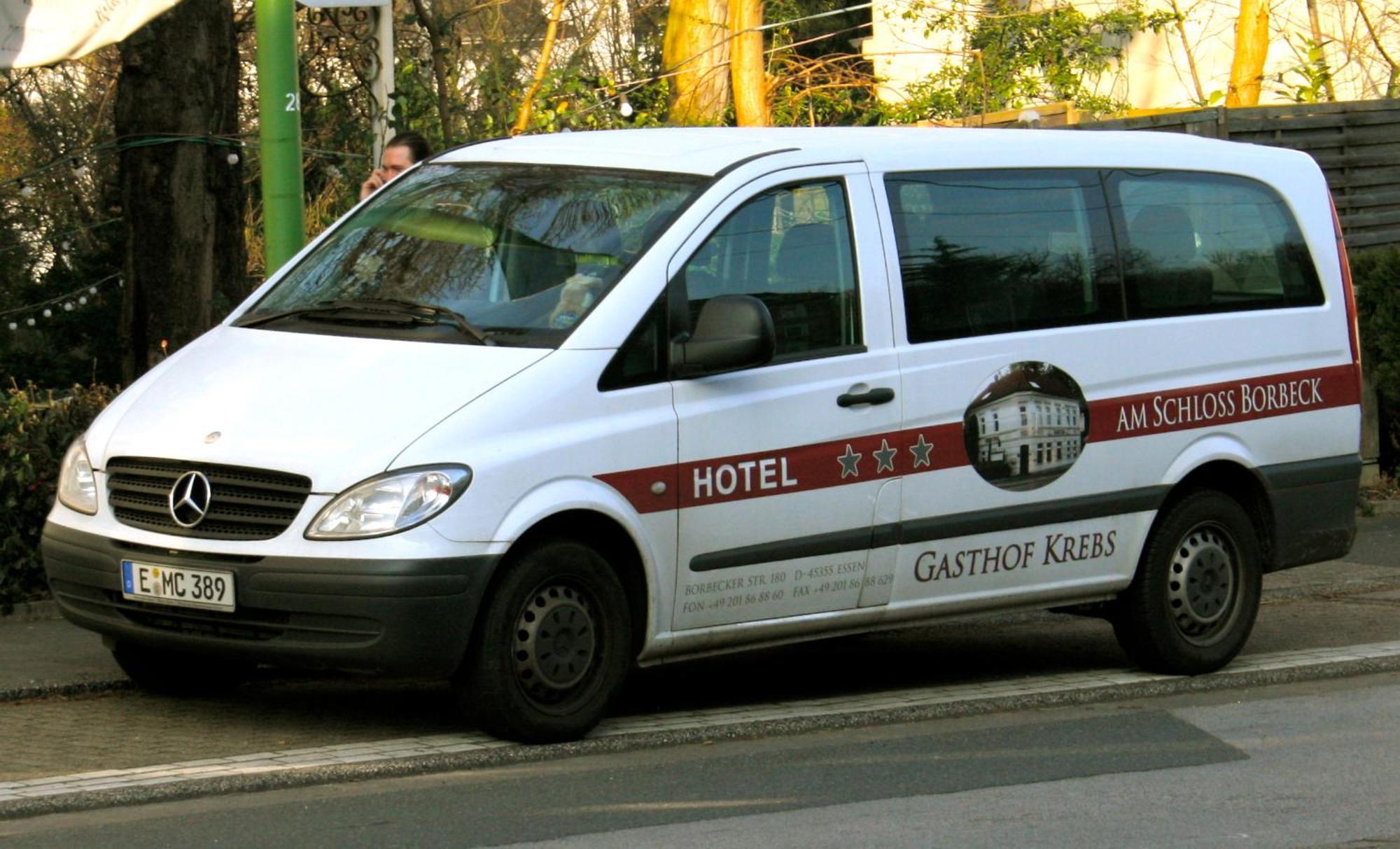 Hotel Am Schloss Borbeck Есен Екстериор снимка
